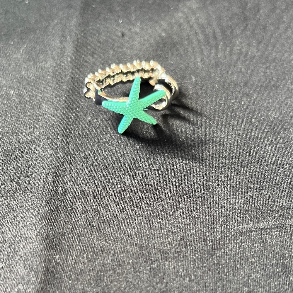 Starfish Silver and Green Ring